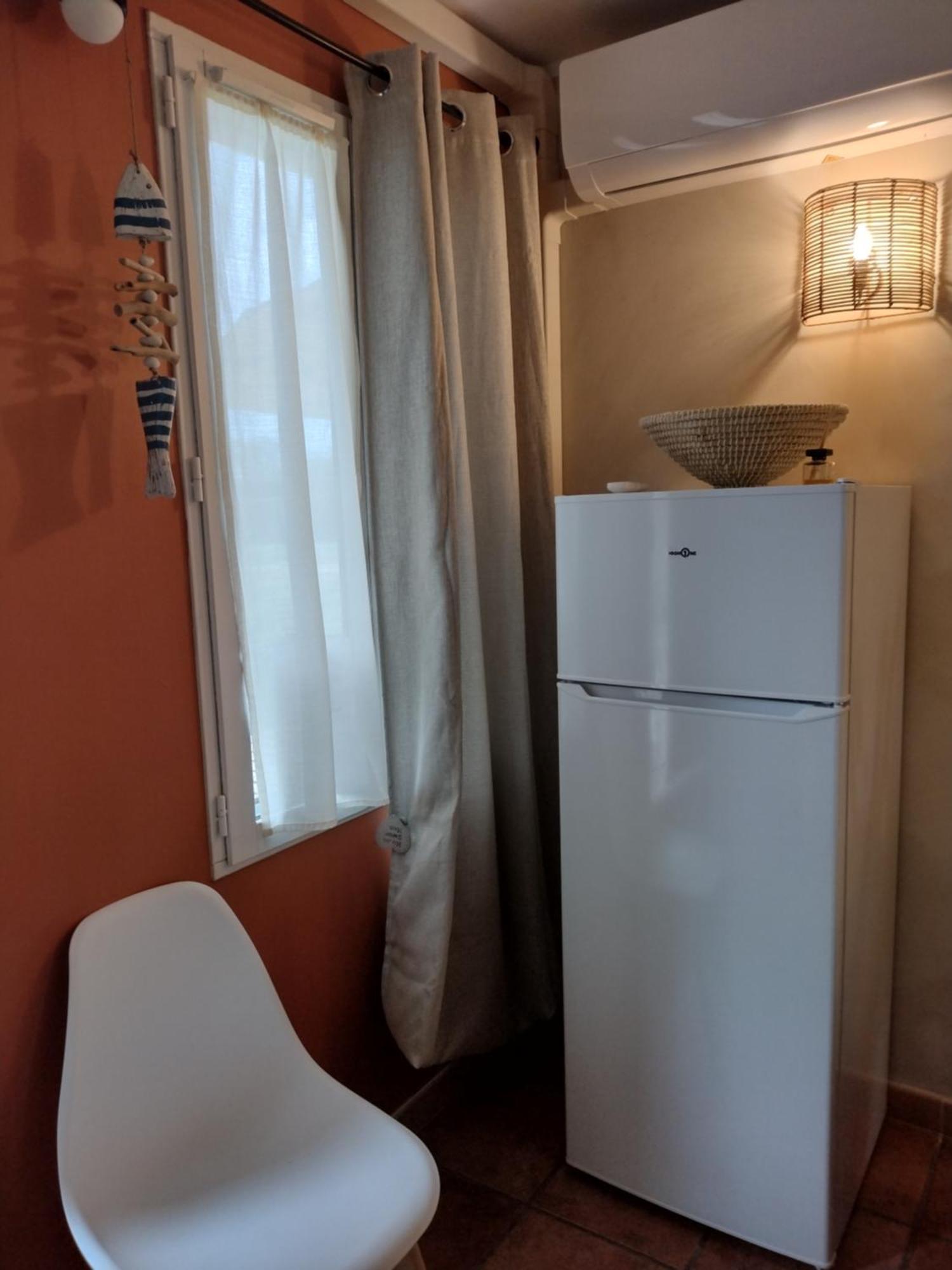 Vacances En Camargue Proche De La Mer Climatise Aigues-Mortes Luaran gambar